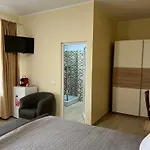 Valentino's 3* 康斯坦察
