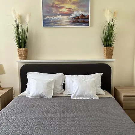 Valentino's Konstanca