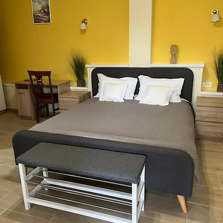 Valentino's ゲストハウス